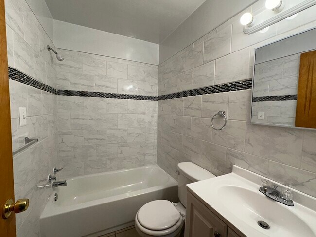 Building Photo - 26621 Belleair St