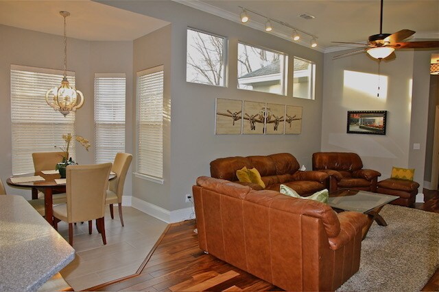 Building Photo - 8713 ROBINS LOOK CT