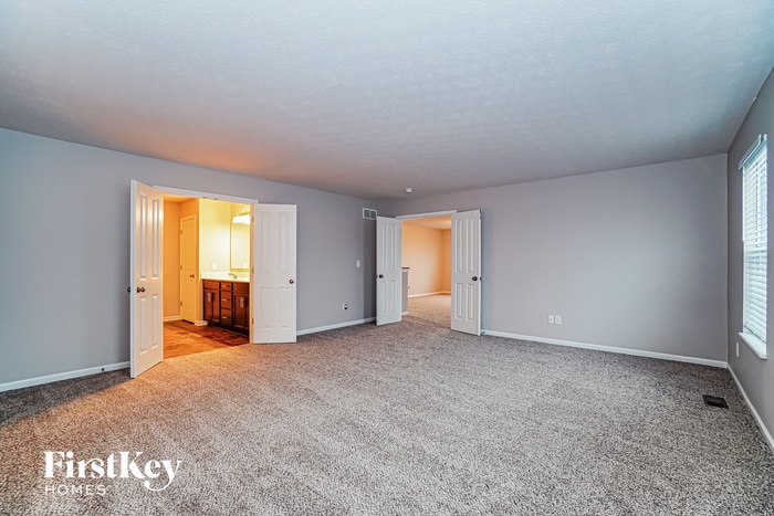 Building Photo - 202 Lanthorn Pond Dr