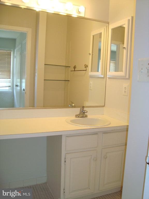 Building Photo - 7813 Heatherton Ln