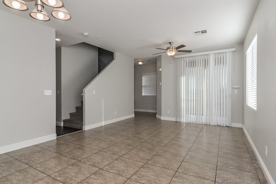 Building Photo - 3673 Winter Whitetail St