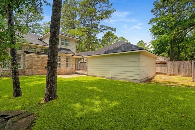 Building Photo - 14 Long Springs Pl