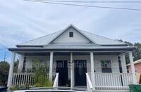 Building Photo - 2406 E Clark St