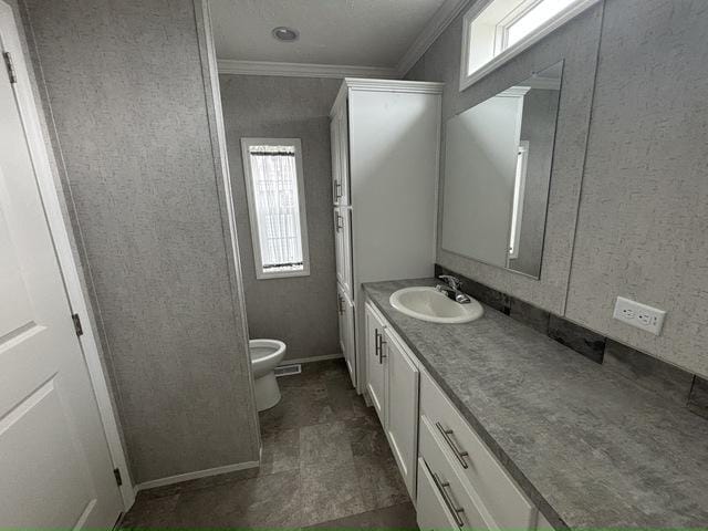 Building Photo - 1232 Maplewood Dr