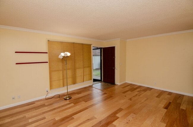 Building Photo - 210 Old Hickory Blvd