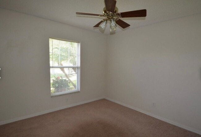 Building Photo - 590 Wickham Lakes Dr