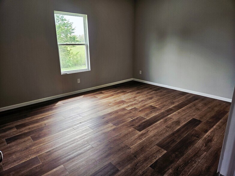 Building Photo - 928 Dishman Cir