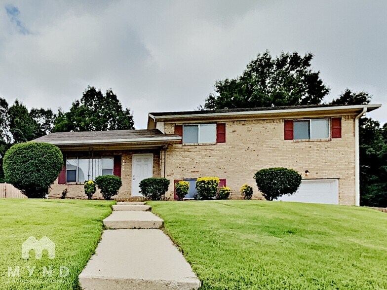 Primary Photo - 2269 Belmore Ln