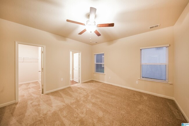 Building Photo - 670 Clover Cir