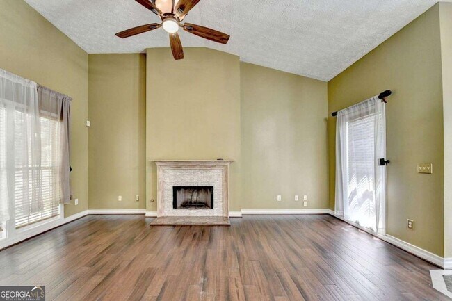 Building Photo - 2915 White Blossom Ln