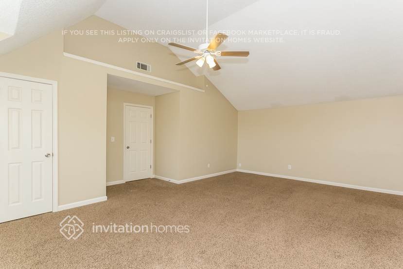 Building Photo - 312 Falls Ct