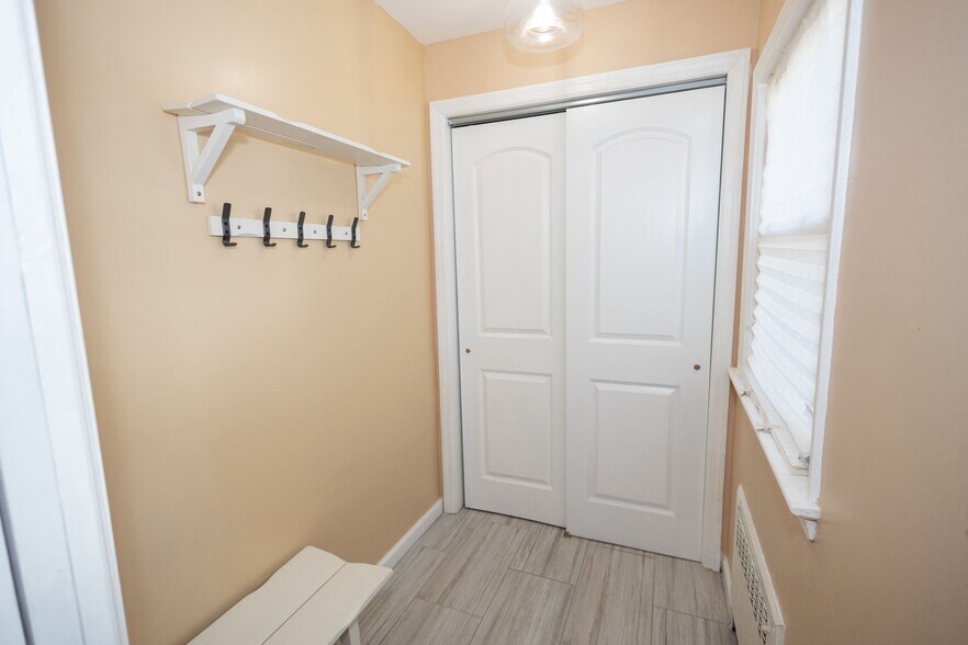 Mud Room / Pantry - 315 Chase Ave