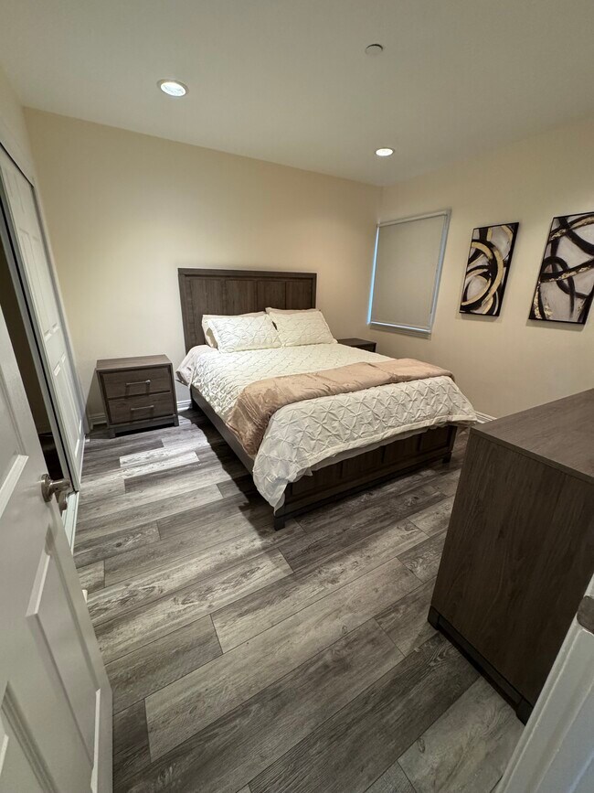 Building Photo - 3935 Inglewood Blvd