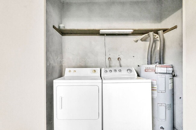 Building Photo - 4173 Camino Ticino