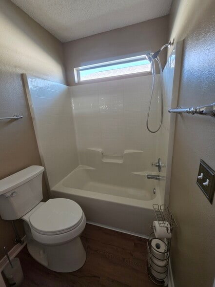 Master Bath #2 - 5577 Centerbrook Pl