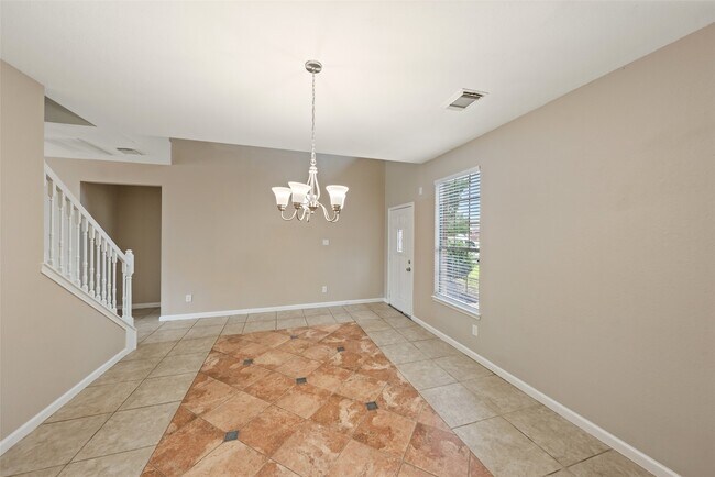 Building Photo - 16306 Autumn Leigh Dr