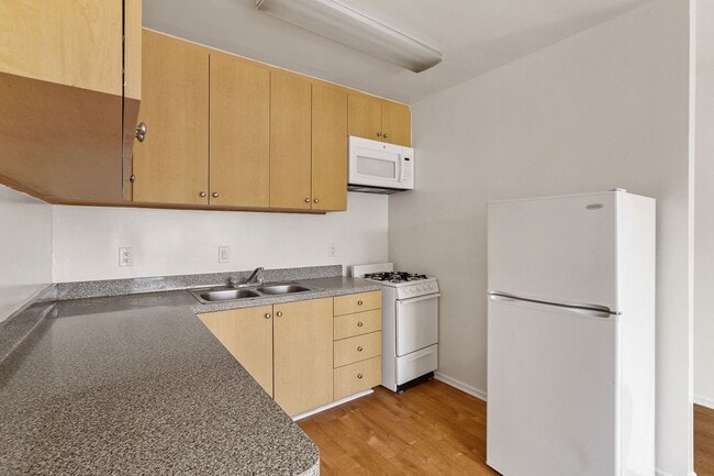 Building Photo - C99--1211 West 28th Street