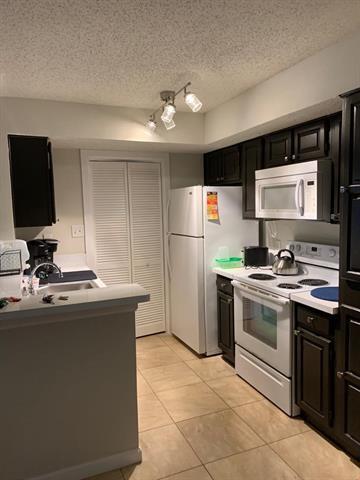 Building Photo - 1700 Baird Farm Cir