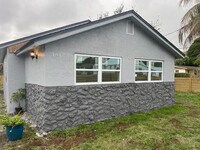 Building Photo - 1617 E St