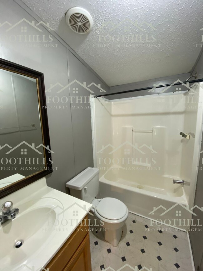 Building Photo - Spacious 4-Bedroom Double-Wide Mobile Home...