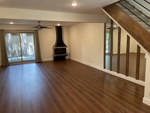 Building Photo - 1717 E Monte Carlo Dr