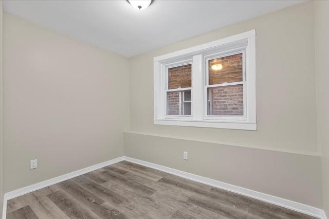 Building Photo - 3 bedroom in Chicago IL 60628