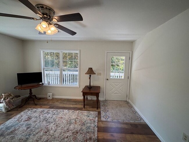 Building Photo - 2647 Blind Rd