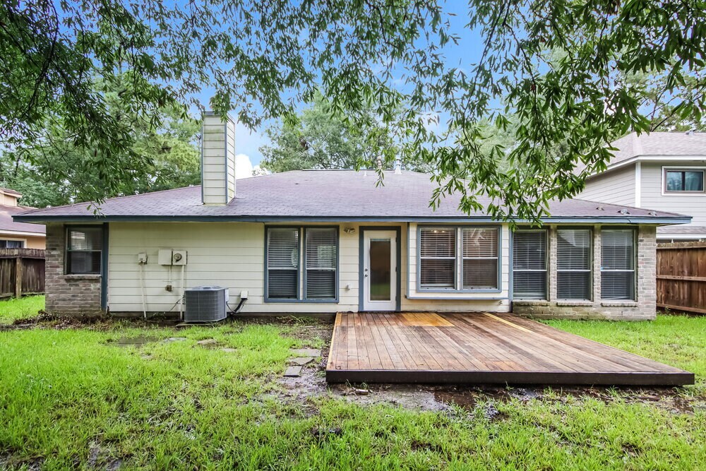 Building Photo - 5207 Village Springs Dr