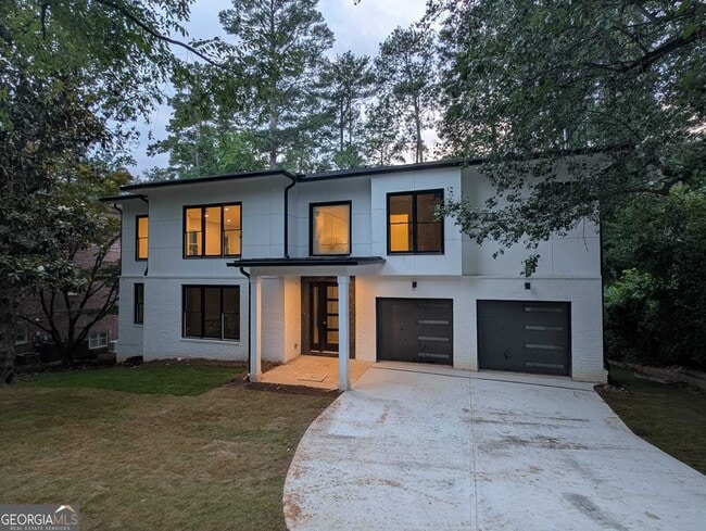 Building Photo - 3196 Towerview Dr NE