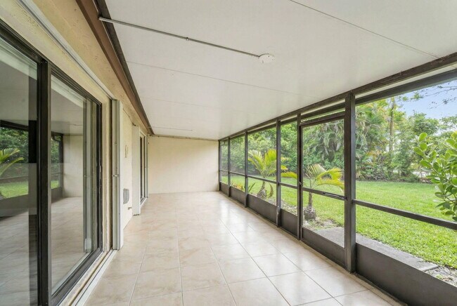 Building Photo - 20824 Boca Ridge Dr N