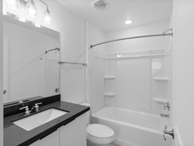 Building Photo - 1542 N 1870 E