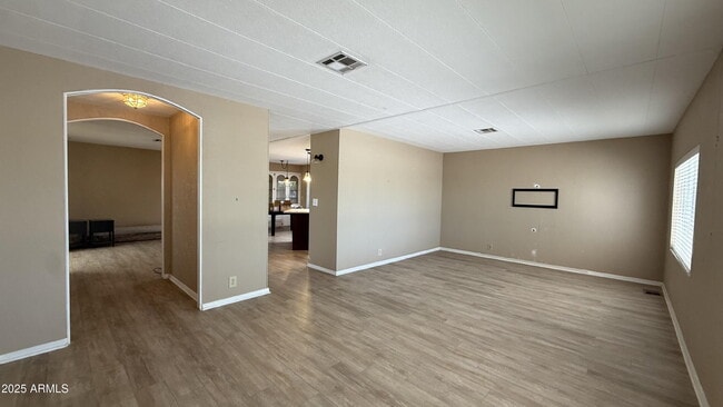 Building Photo - 9342 E Citrus Ln S