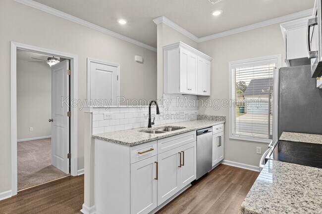 Building Photo - 5017 Greer