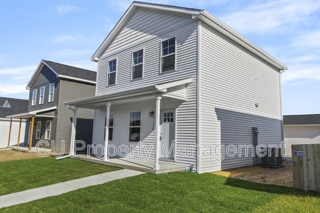 Building Photo - 1316 S Smith Rd