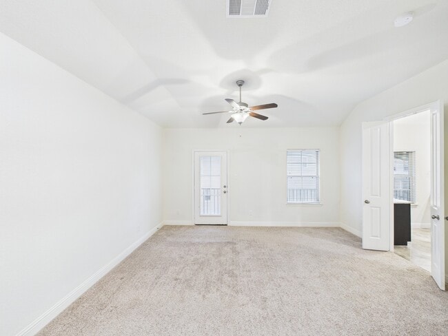 Building Photo - 8918 Terrace Pass Dr