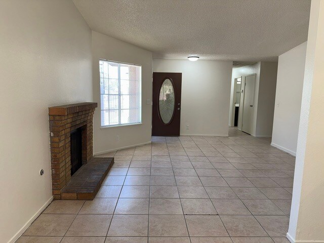 Building Photo - 6540 Pleasant Plains Way