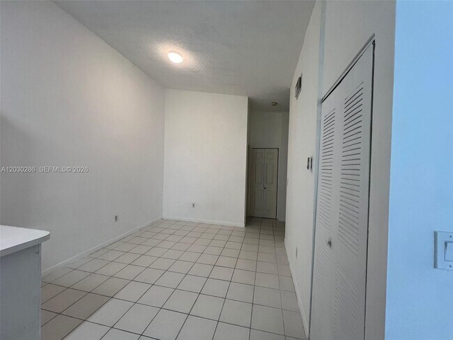 Building Photo - 15315 SW 76th Terrace