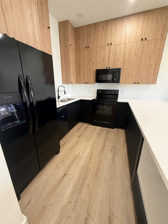 Building Photo - 1815 McKee St