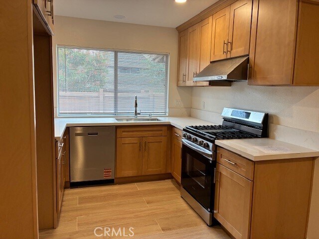 Building Photo - 1737 Avenida Selva