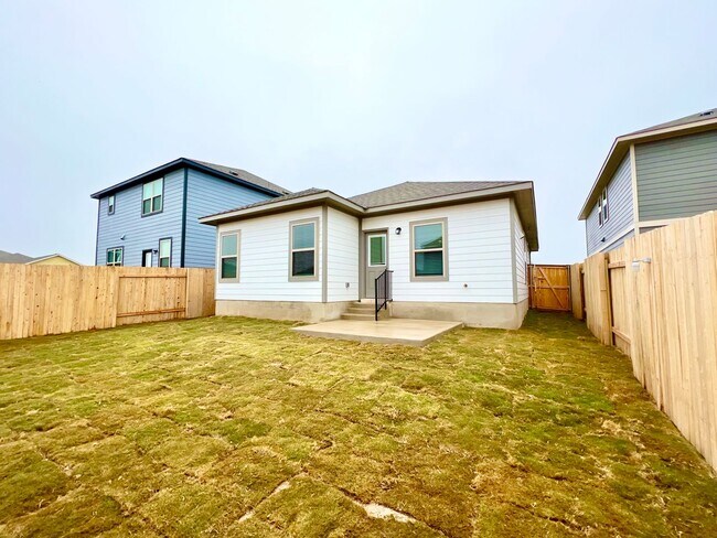 Building Photo - Home for lease