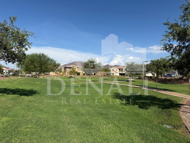 Building Photo - 5214 W Thresher Way