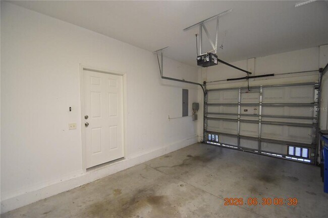 Building Photo - 8319 King Blossom Ct