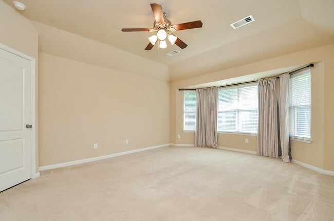 Building Photo - 6022 Preserve Ln