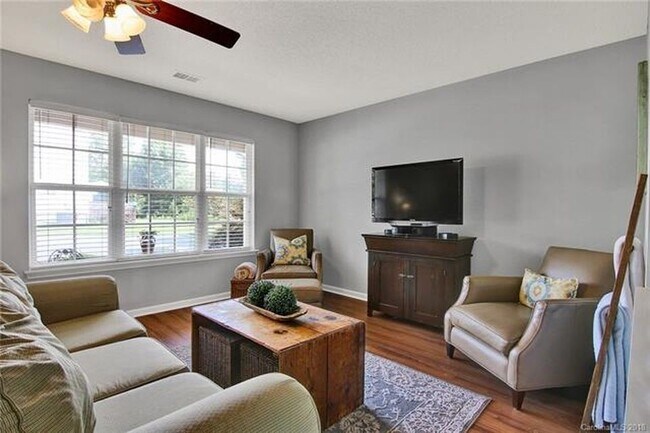 Building Photo - Exclusively Offered by Muse Realty, LLC