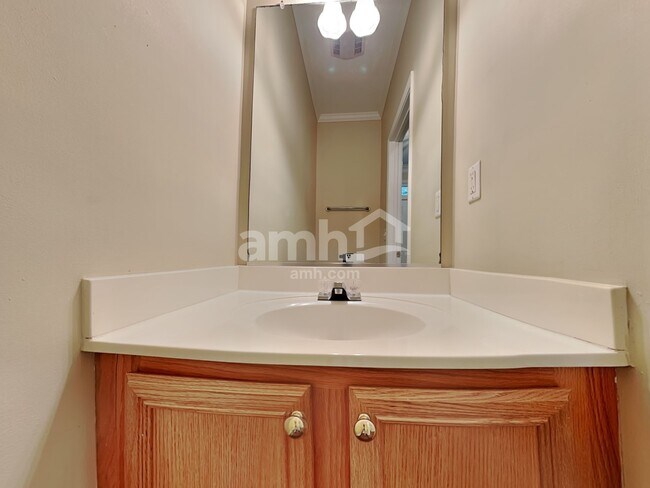 Building Photo - 110 Harper Ridge Ct