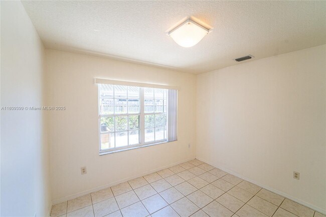 Building Photo - 14421 SW 114th St