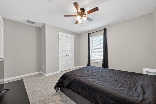 Building Photo - 30301 Kingston Heath Dr