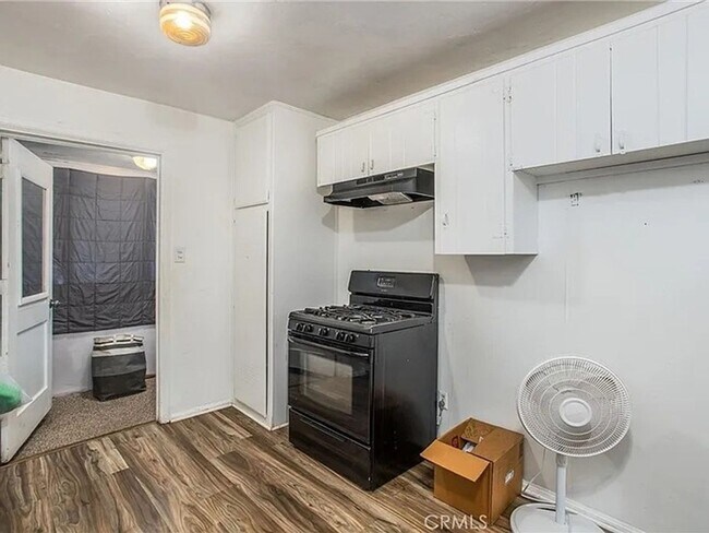 Building Photo - 39581 Canyon Dr