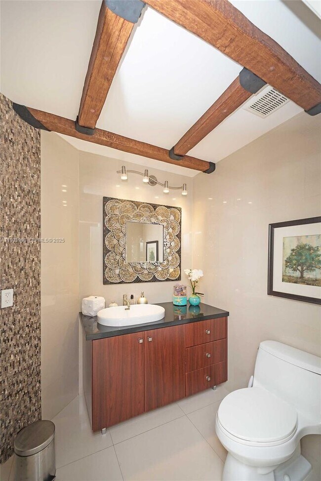 Building Photo - 9318 NW 50th Doral Cir S