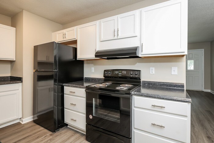 Building Photo - 1605 Westmoreland Ave